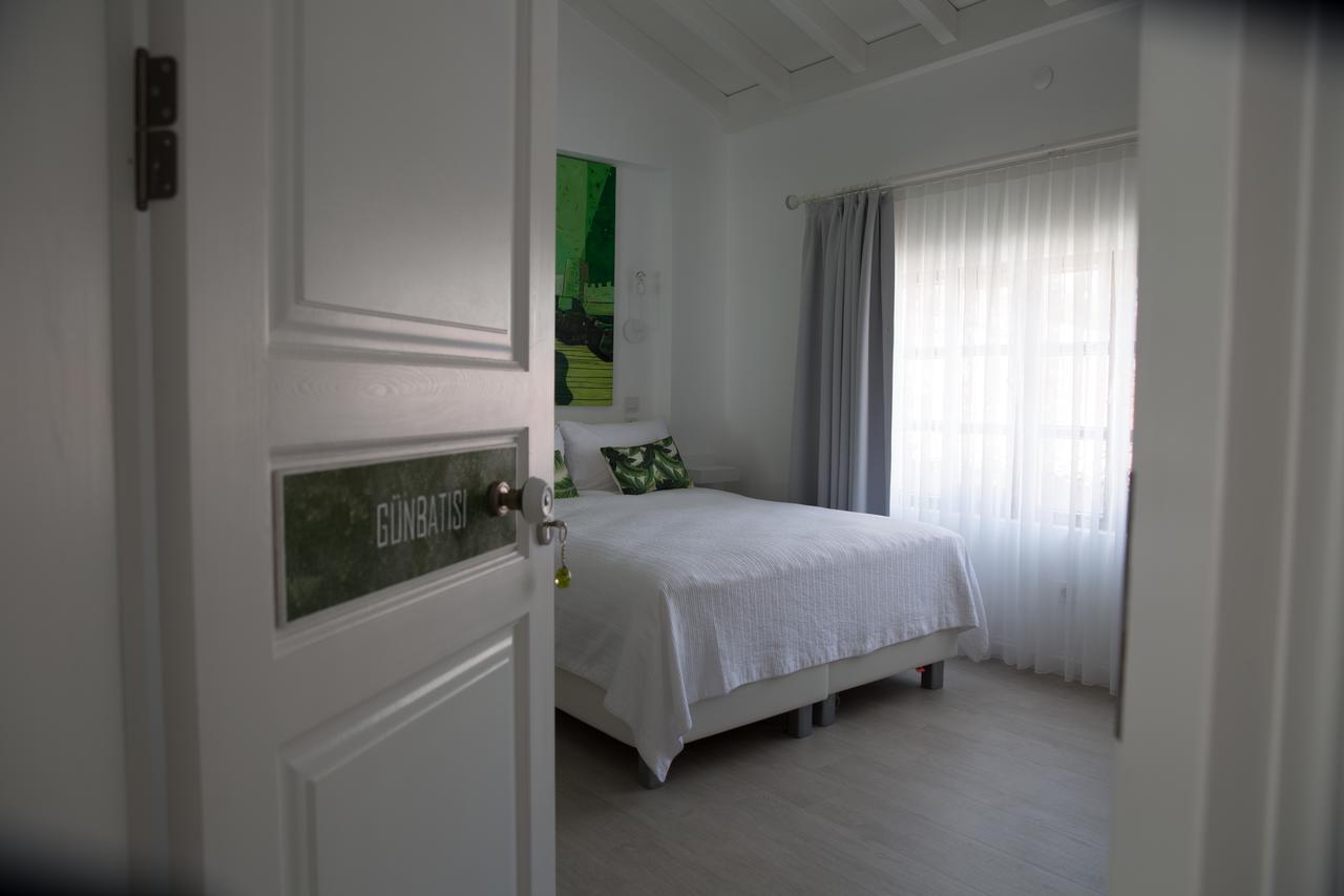 Esinti Hotel Бозджаада Экстерьер фото